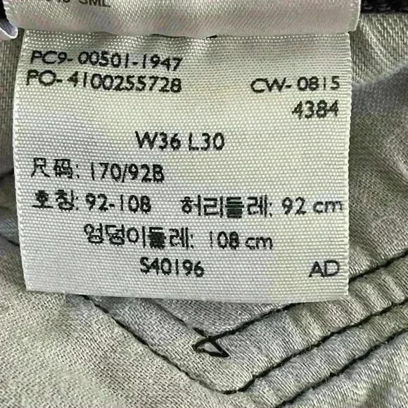 Unisex Original Levi’s 501 Black Denim Jeans  5 Pocket Design 36x30 - Picture 12 of 13